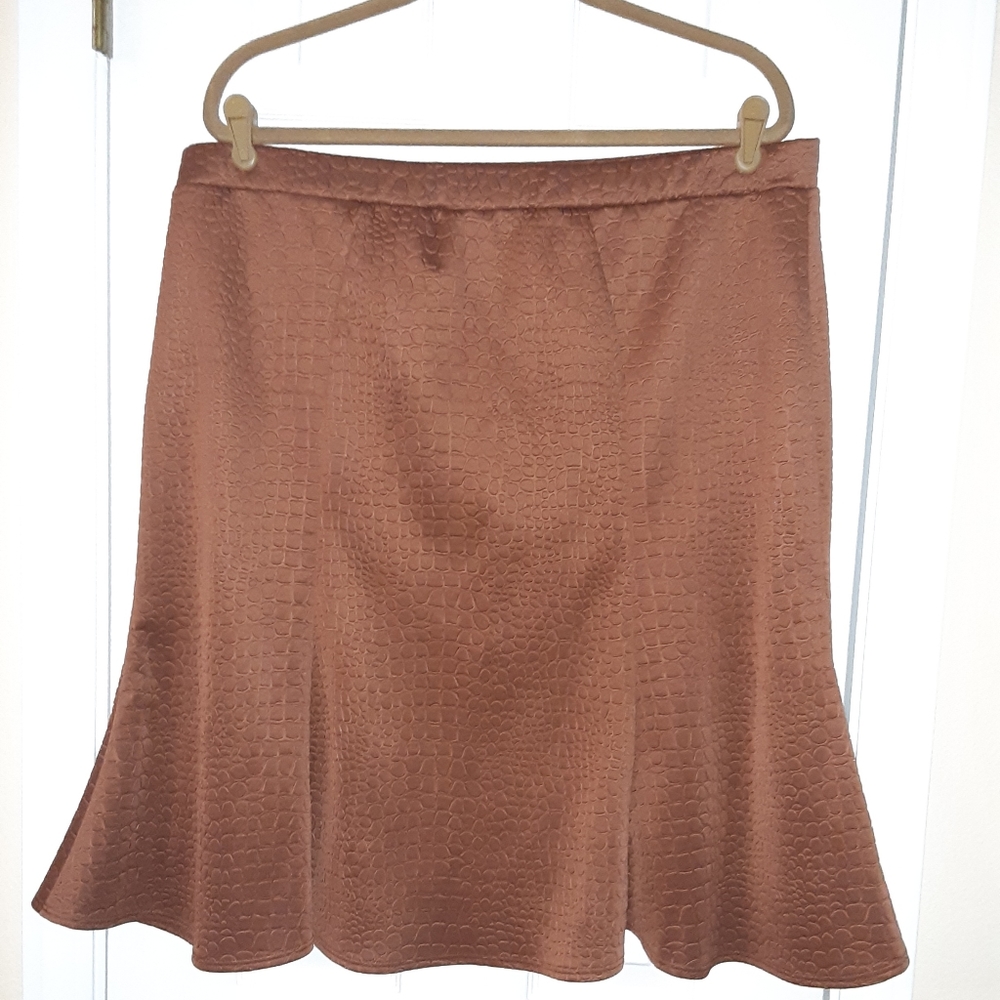 1X Simonton Says George Simonton Pebble Textured Godet Panel Skirt in Brown